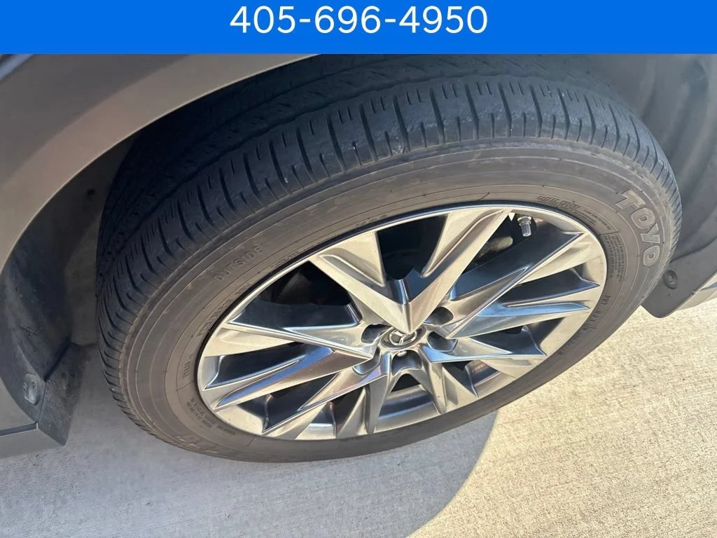 Pre-Owned 2019 Mazda CX-5 Signature