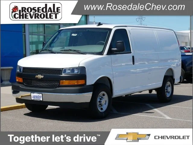2025 Chevrolet Express 2500 Work Van HD's photo