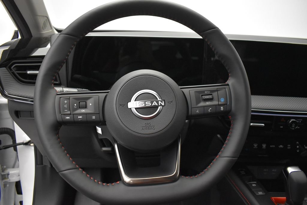 Certified Used 2025 White Nissan SR image 17