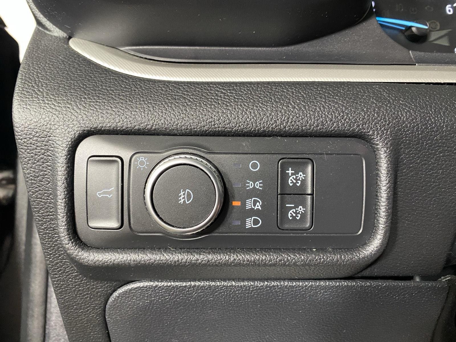 Used 2020 Magnetic Ford XLT image 18