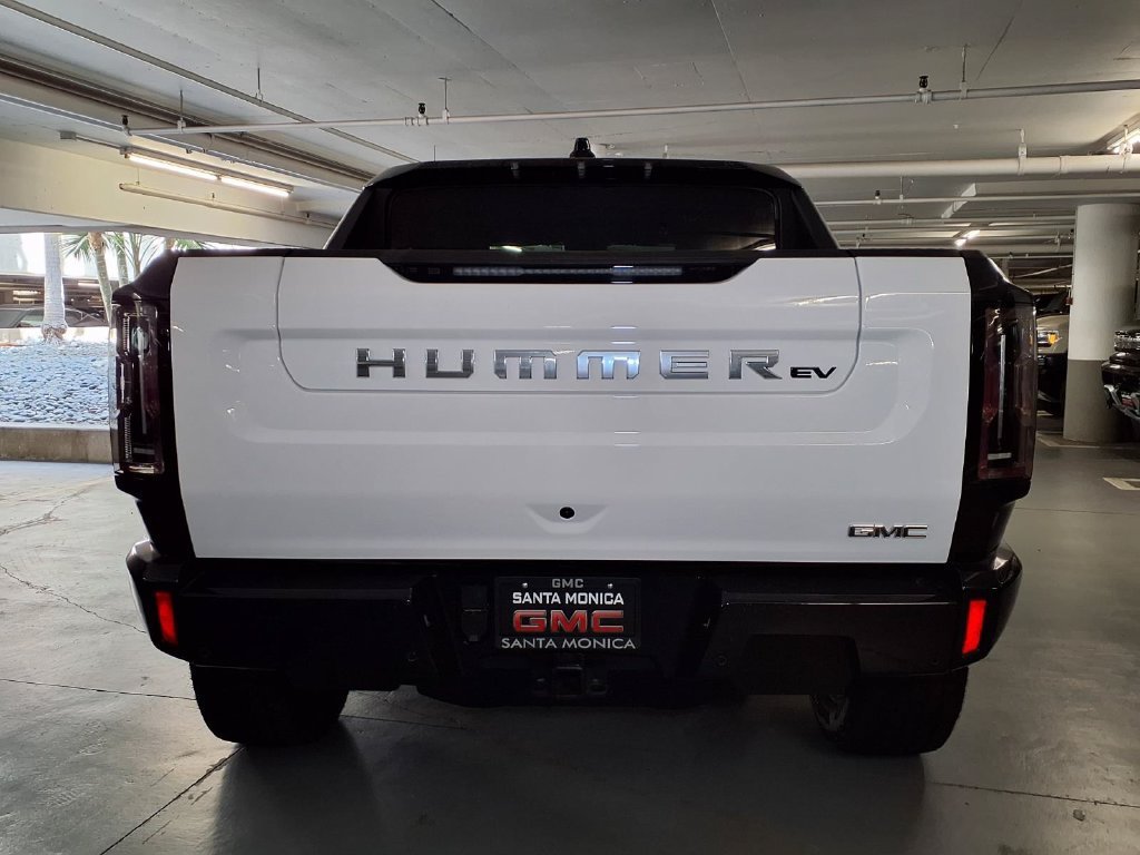 2026 GMC HUMMER EV 2X - Photo 8