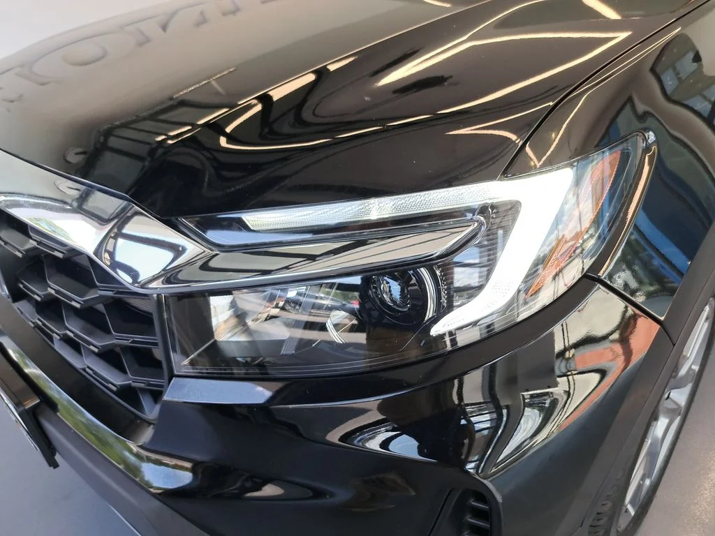 Used 2023 Beige Honda EX-L image 38