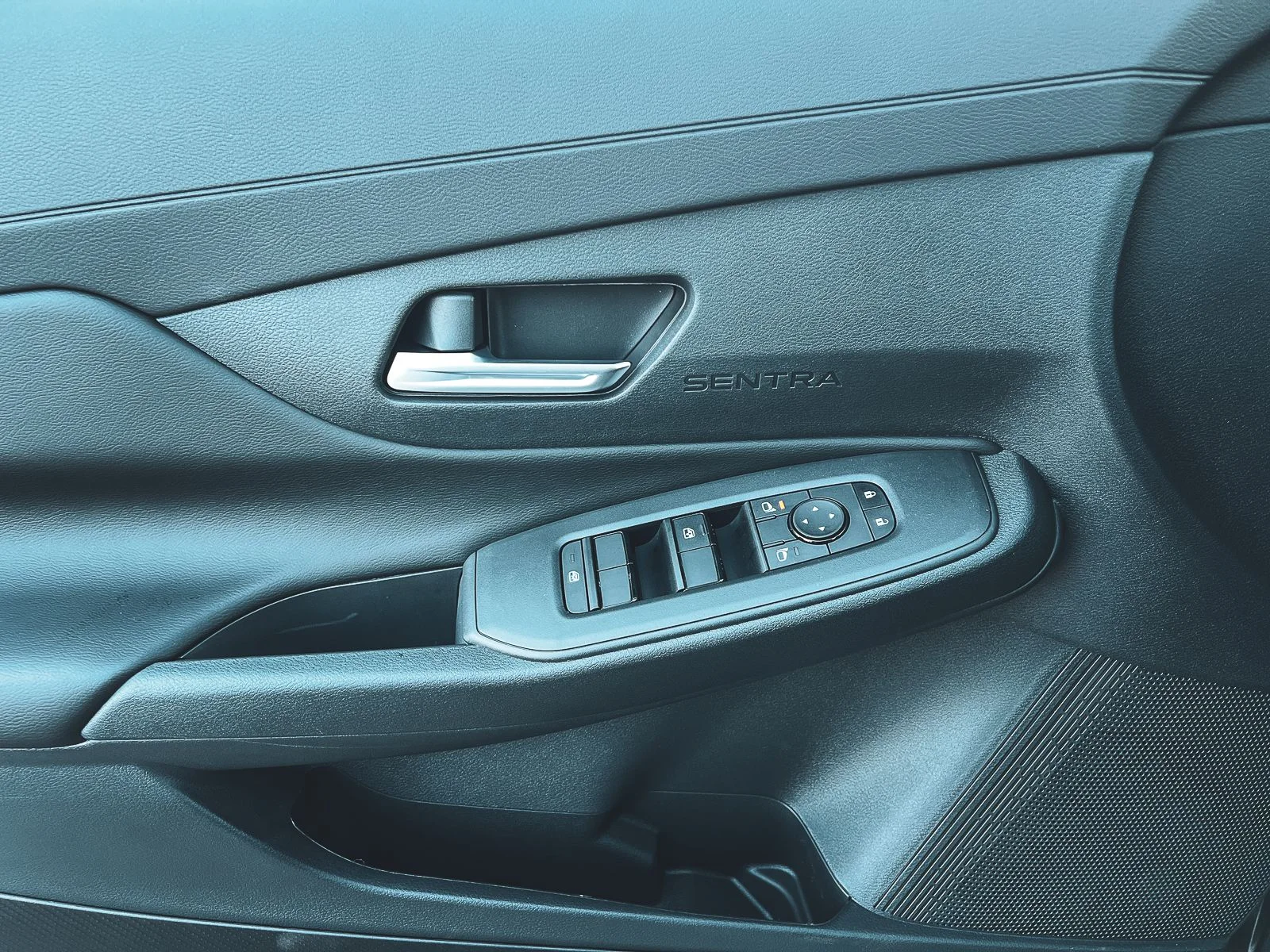 New 2026 Gun Metallic Nissan SV image 9