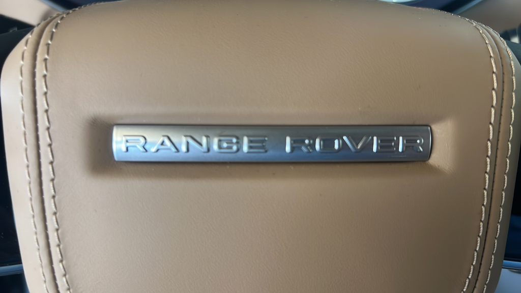 New 2026 Black Land Rover SE image 33