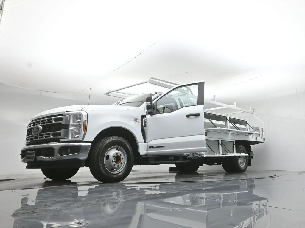 New 2025 White Ford XL image 47