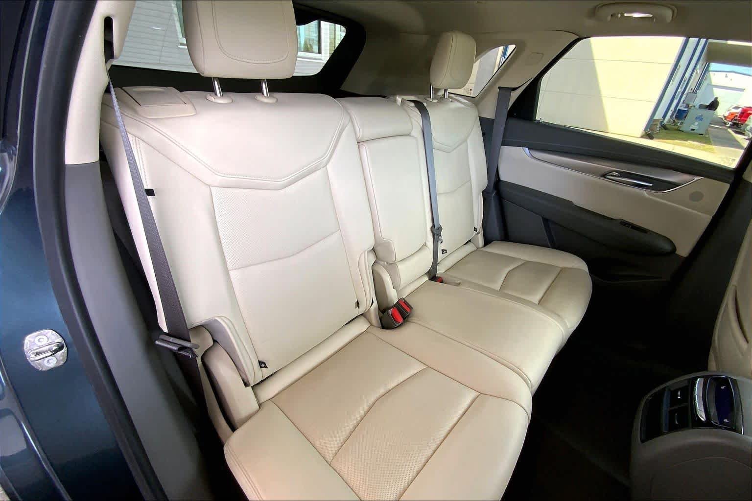 Used 2019 Shadow Metallic Cadillac Premium Luxury AWD image 20