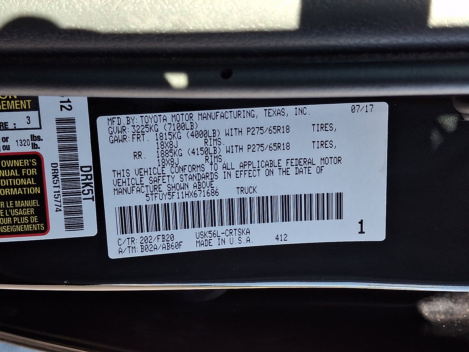Used 2017 Black Toyota SR5 image 27