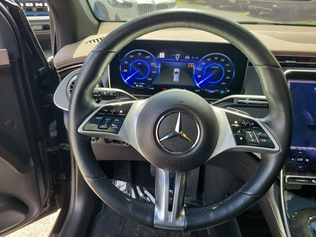 Used 2023 Black Mercedes-Benz 350 SUV image 31
