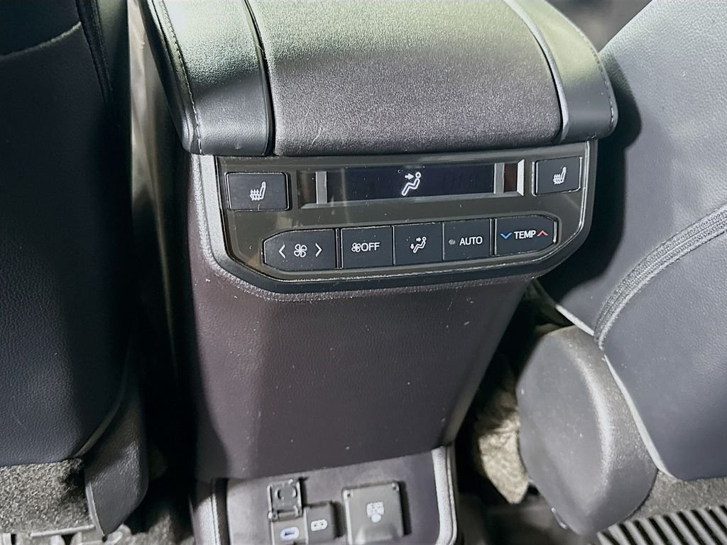 Used 2023 Magnetic Gray Metallic Toyota Platinum image 27