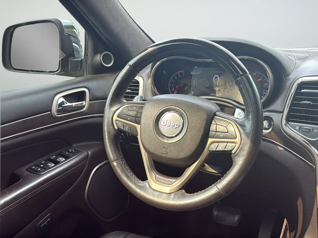 Used 2014 Black Jeep Summit image 36