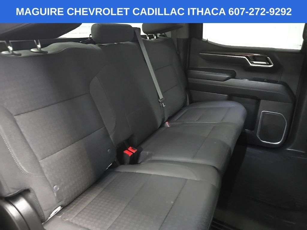 Used 2022 White Chevrolet RST image 16