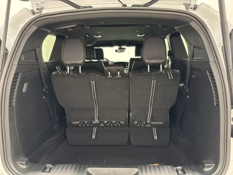 2026 Chrysler Pacifica Select - Photo 8