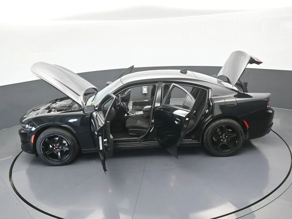 Used 2023 Pitch Black Clearcoat Dodge SXT image 58