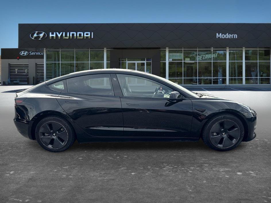 Used 2022 Black Tesla Long Range image 4