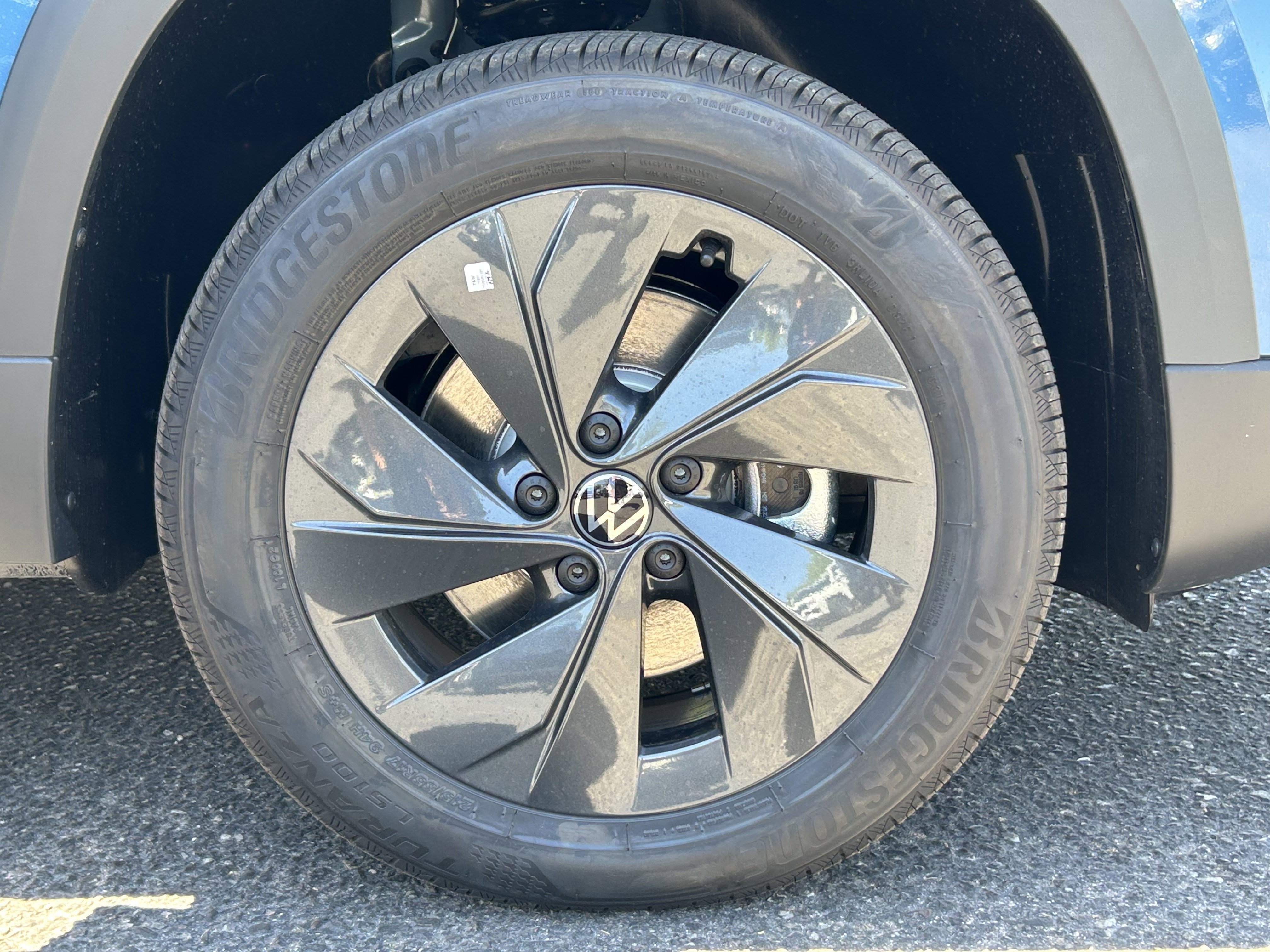 New 2026 Monterey Blue Pearl Volkswagen S image 5