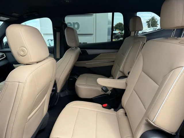 Used 2025 Gray Buick Preferred image 23