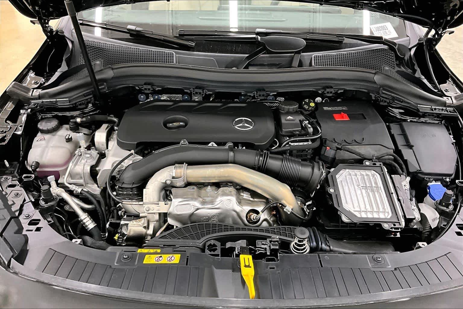 New 2026 Night Black Mercedes-Benz GLA 250 image 16
