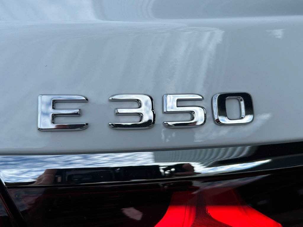 New 2027 Polar White Mercedes-Benz E 350 image 69