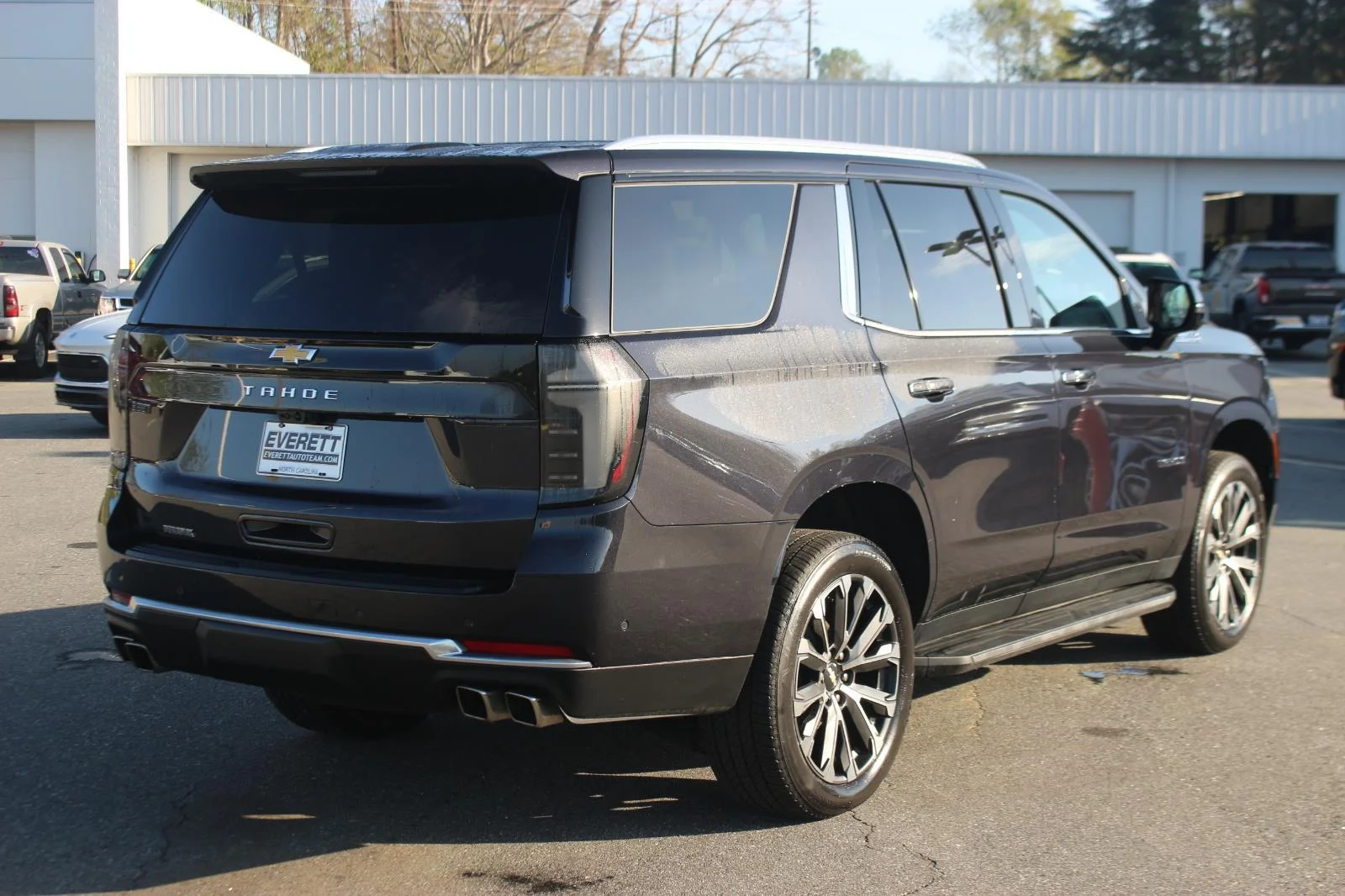 Used 2025 Dark Ash Metallic Chevrolet High Country image 7