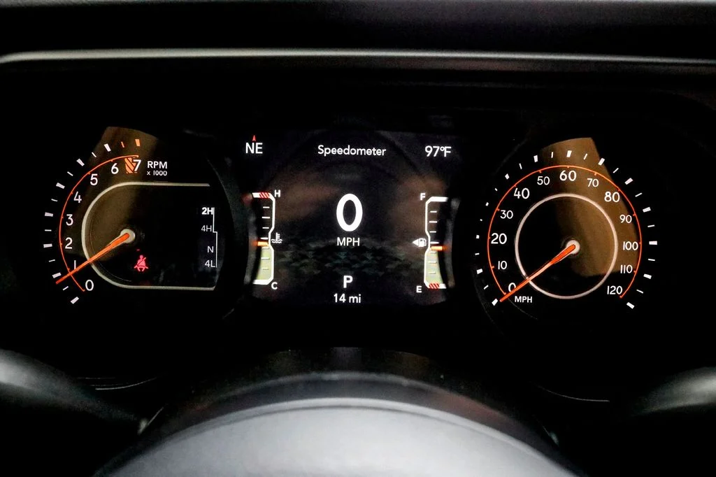 New 2025 Black Jeep Mojave image 15