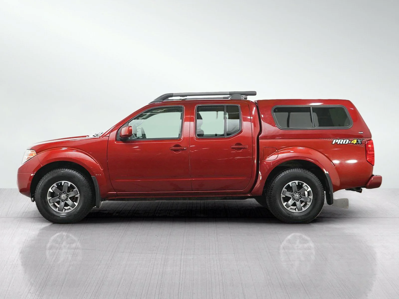 Used 2016 Nissan Frontier PRO-4X with VIN 1N6AD0EV1GN795471 for sale in Minneapolis, Minnesota