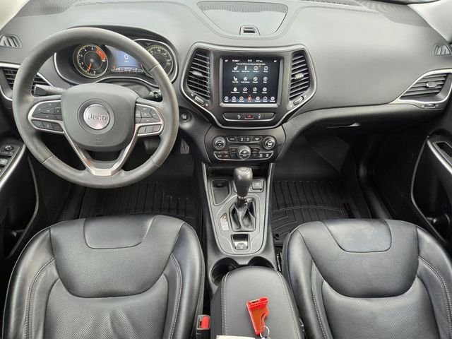 Used 2022 Gray Jeep Latitude Lux image 20