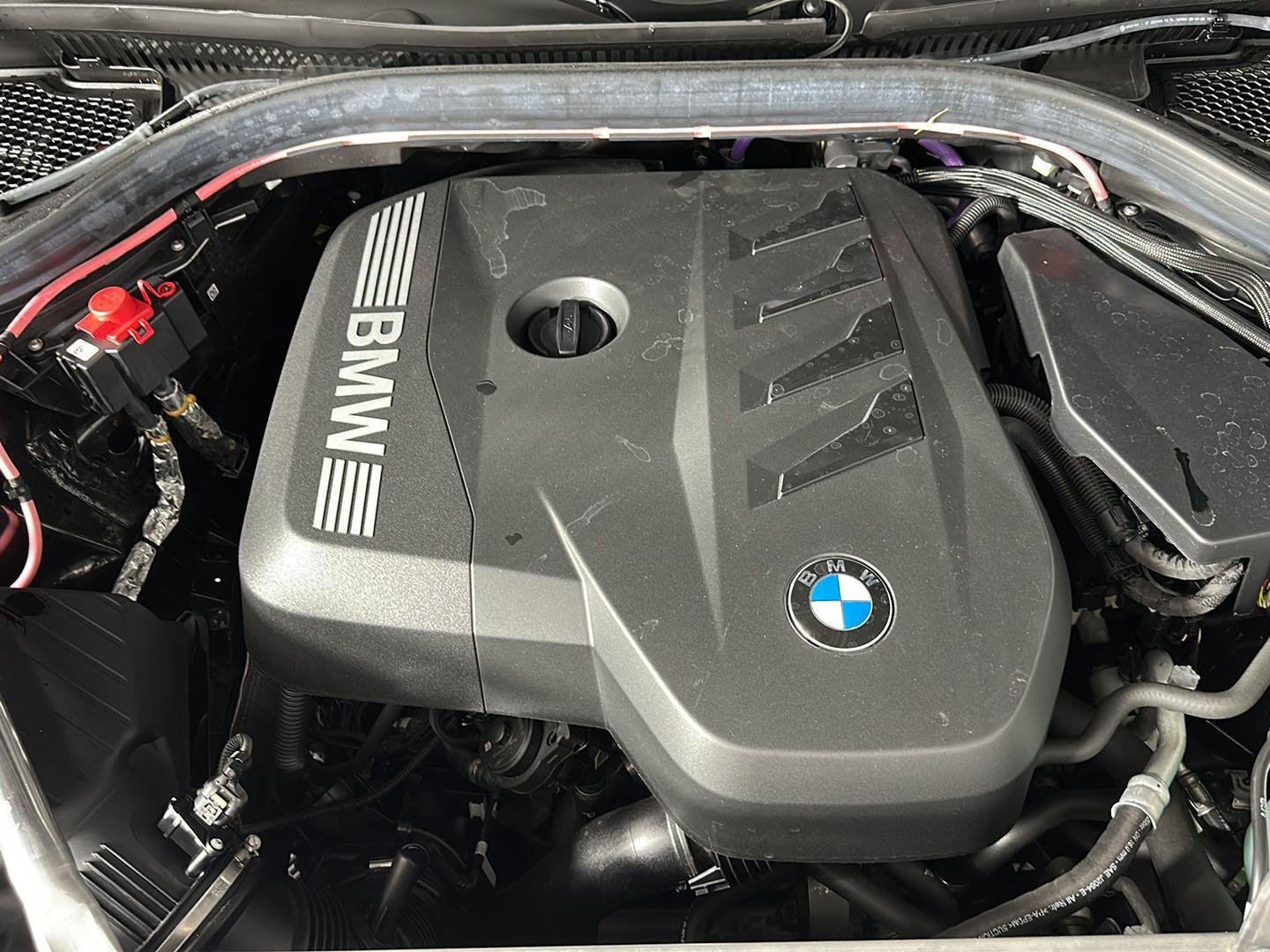 New 2026 Dark Graphite Metallic BMW 30 xDrive image 31