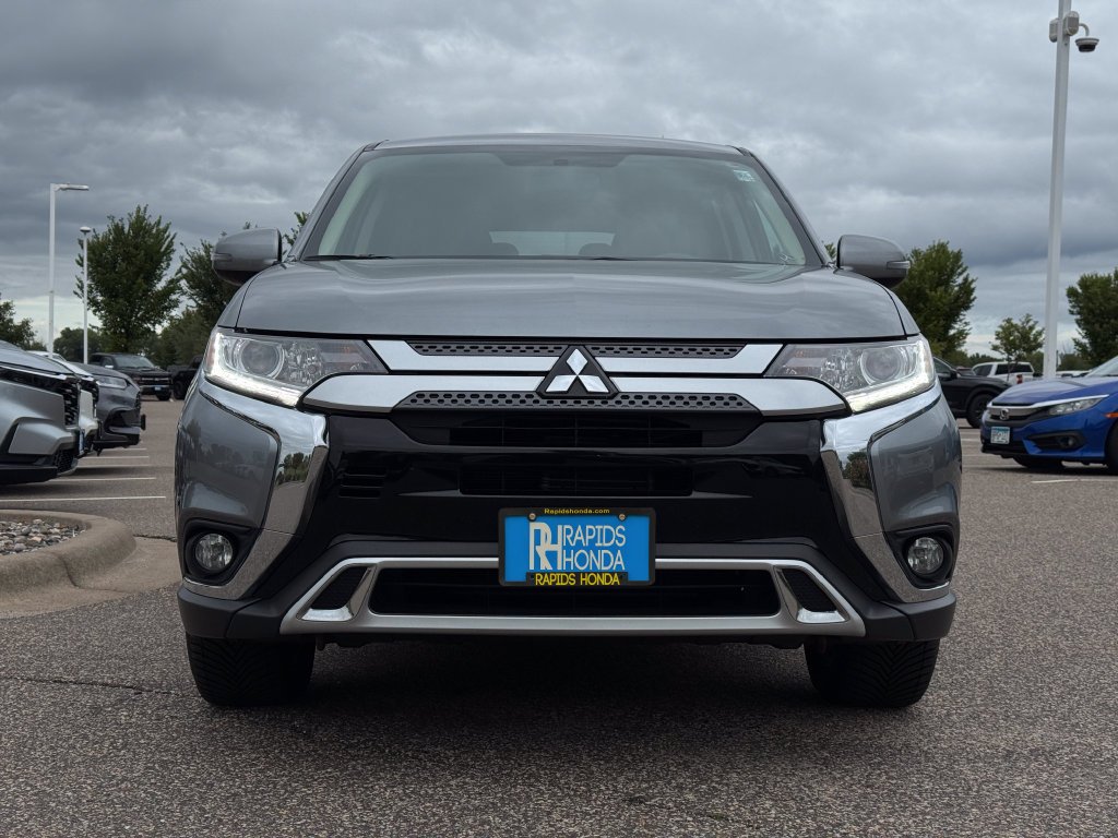 Used 2019 Mitsubishi Outlander SE with VIN JA4AZ3A30KZ019144 for sale in Coon Rapids, Minnesota
