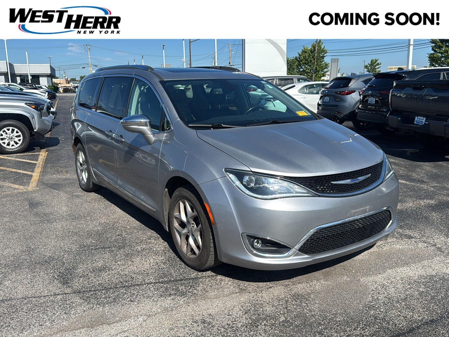 Used 2019 Gy Chrysler  image 1