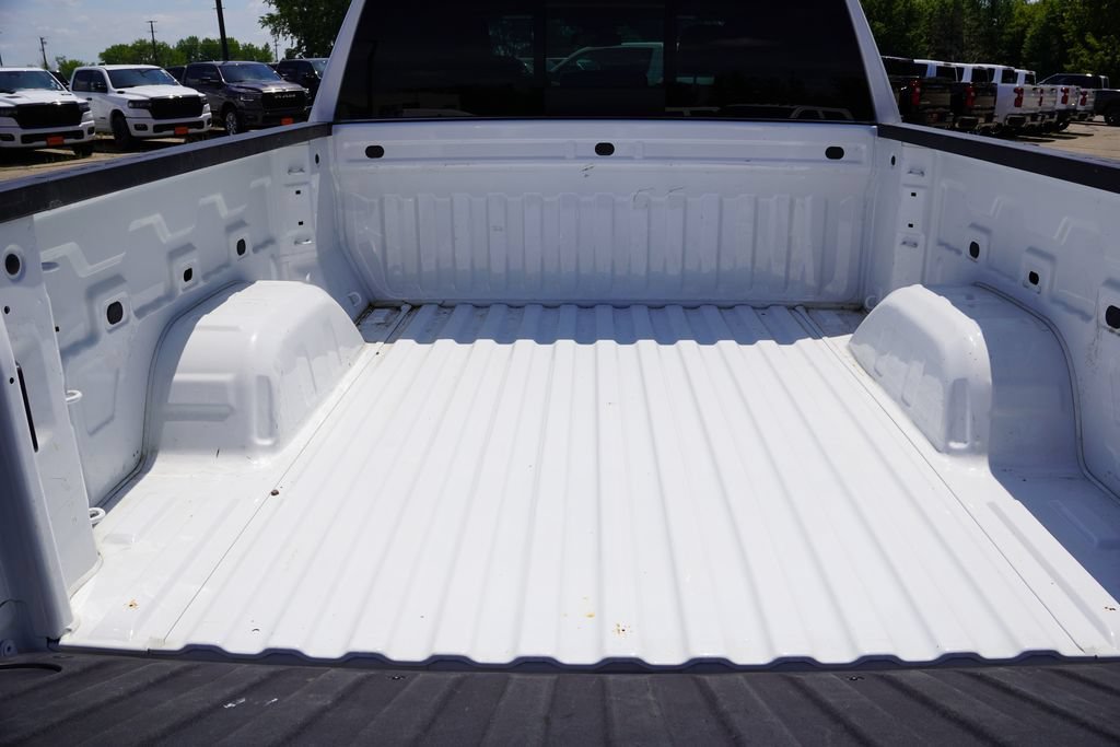 2024 Chevrolet Silverado 1500 LTZ - Photo 23