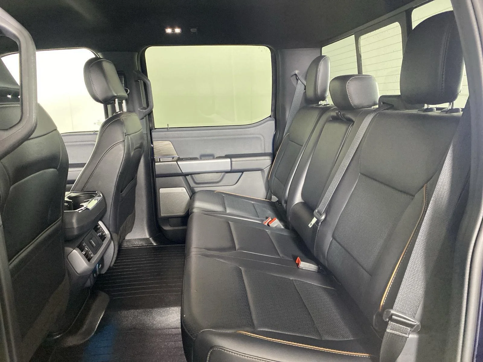 Used 2024 Antimatter Blue Ford LARIAT image 25