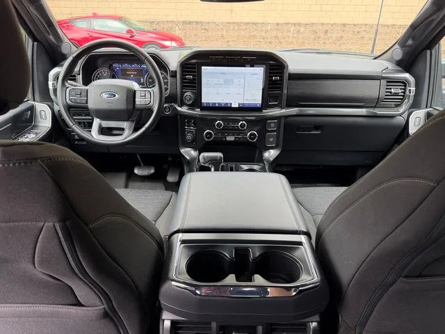 Used 2023 Agate Black Metallic Ford XLT image 15
