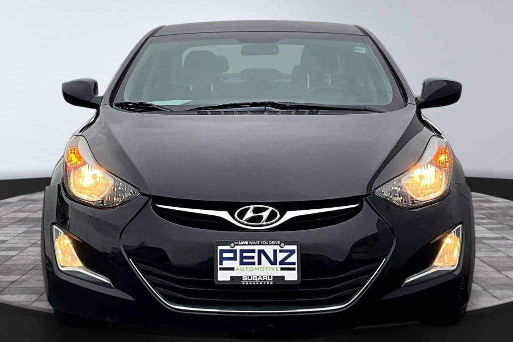 Used 2015 Hyundai Elantra SE with VIN KMHDH4AE0FU320461 for sale in Rochester, Minnesota