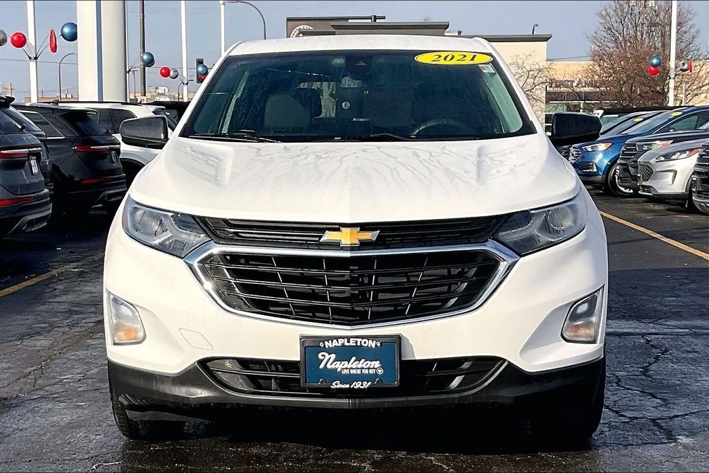 Used 2021 Chevrolet Equinox LT with VIN 3GNAXKEV8MS172640 for sale in Oak Lawn, IL