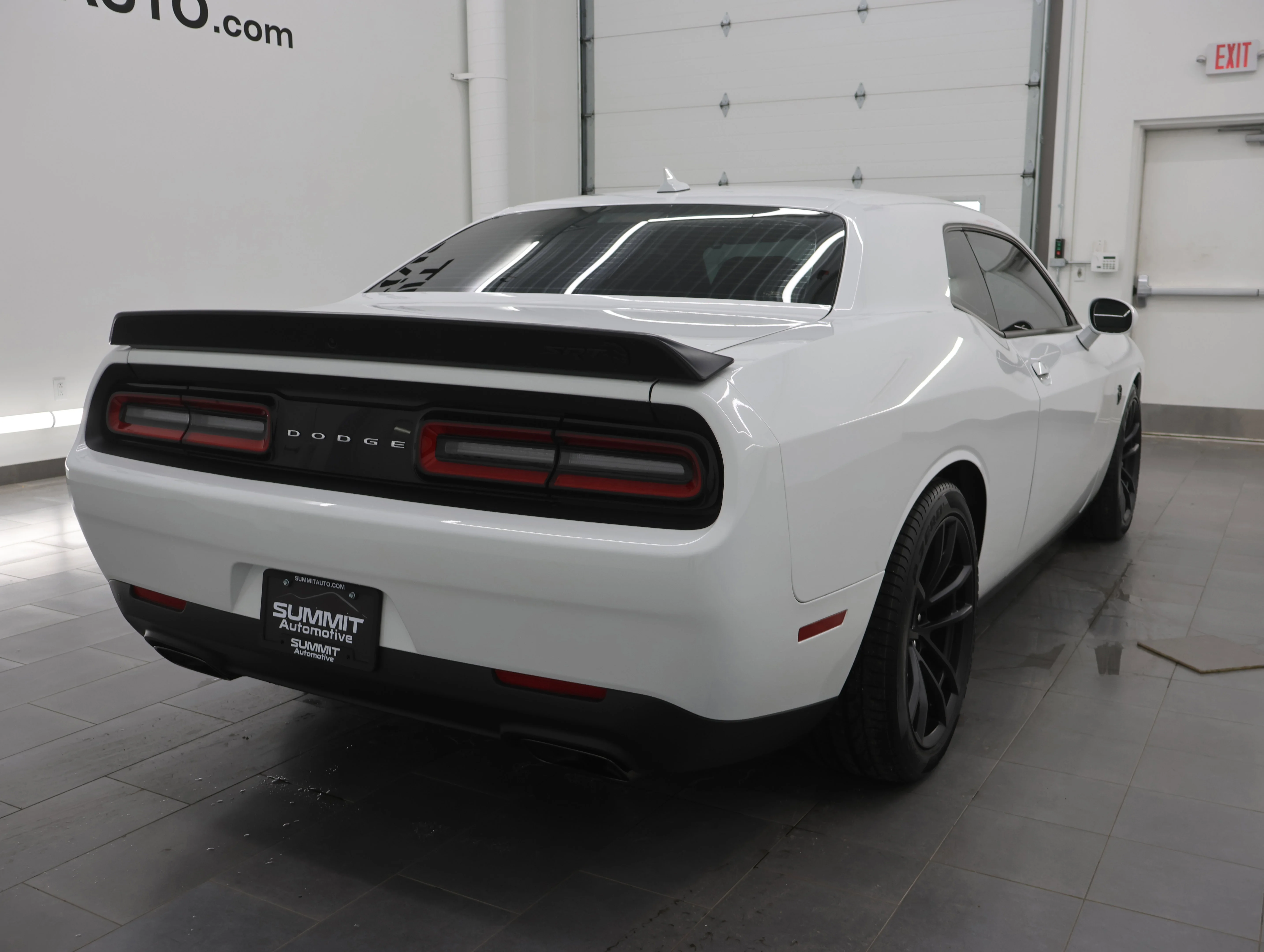 Used 2023 White Knuckle Clearcoat Dodge SRT Hellcat Jailbreak image 5