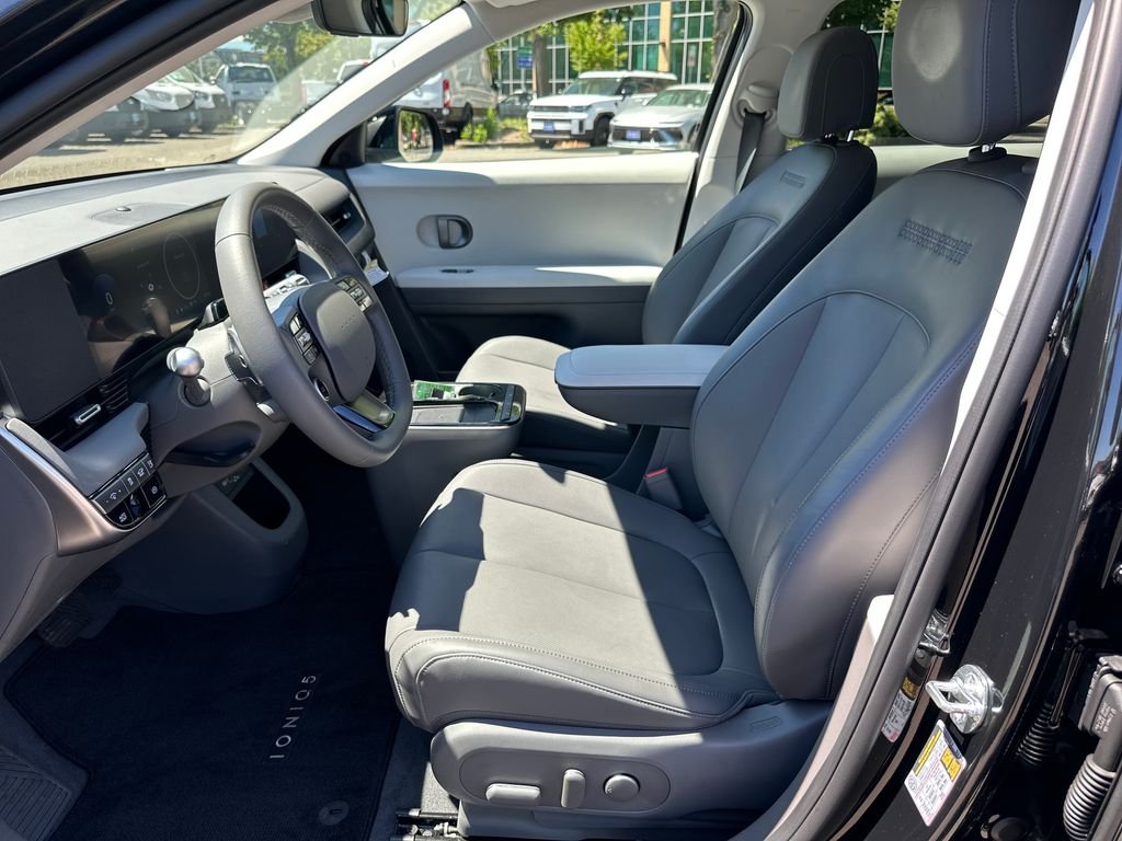 Certified Used 2026 Black Hyundai SEL image 12