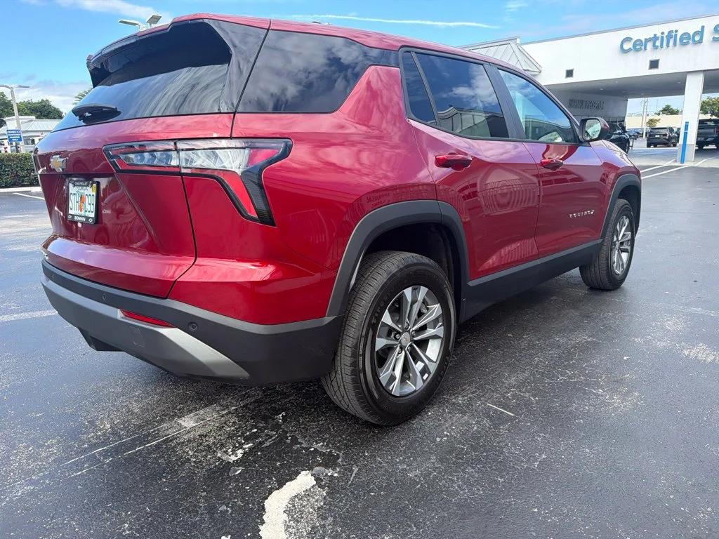 Used 2027 Red Chevrolet LT image 7