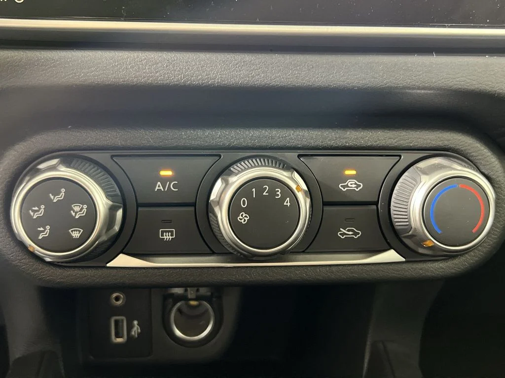 2025 Nissan Versa Sedan S - Photo 16