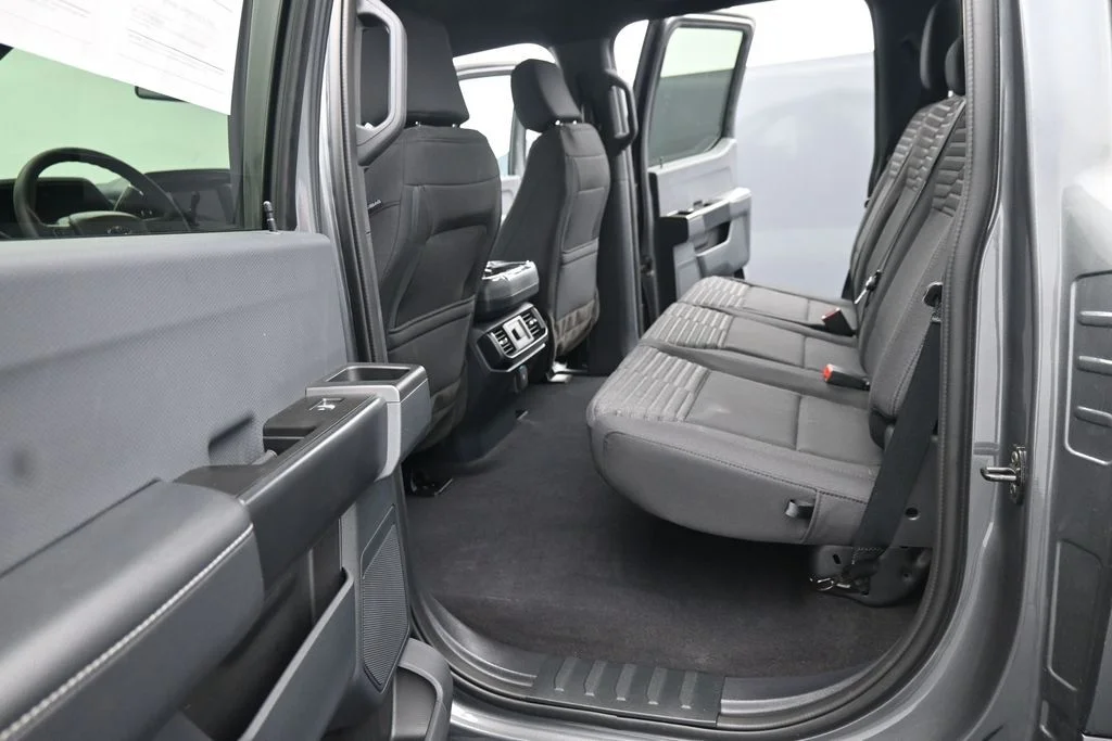 Used 2023 Gray Ford XL image 15