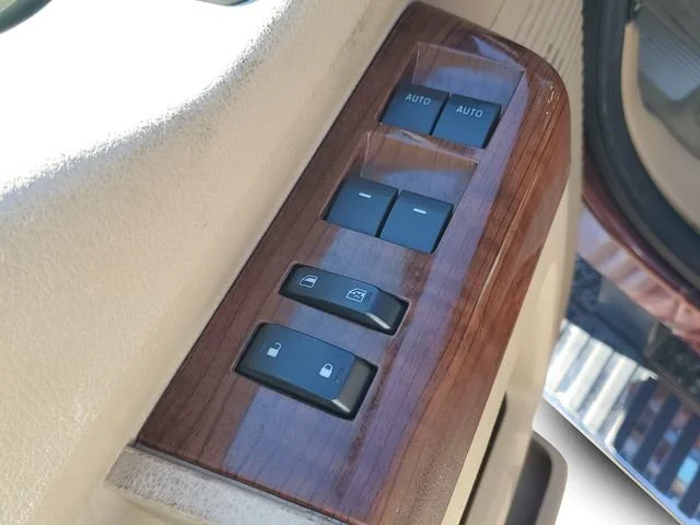 Used 2015 Brown Ford Platinum image 14