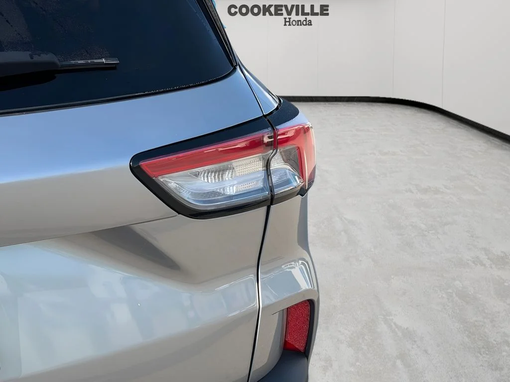 Used 2021 Iconic Silver Metallic Ford SEL image 5