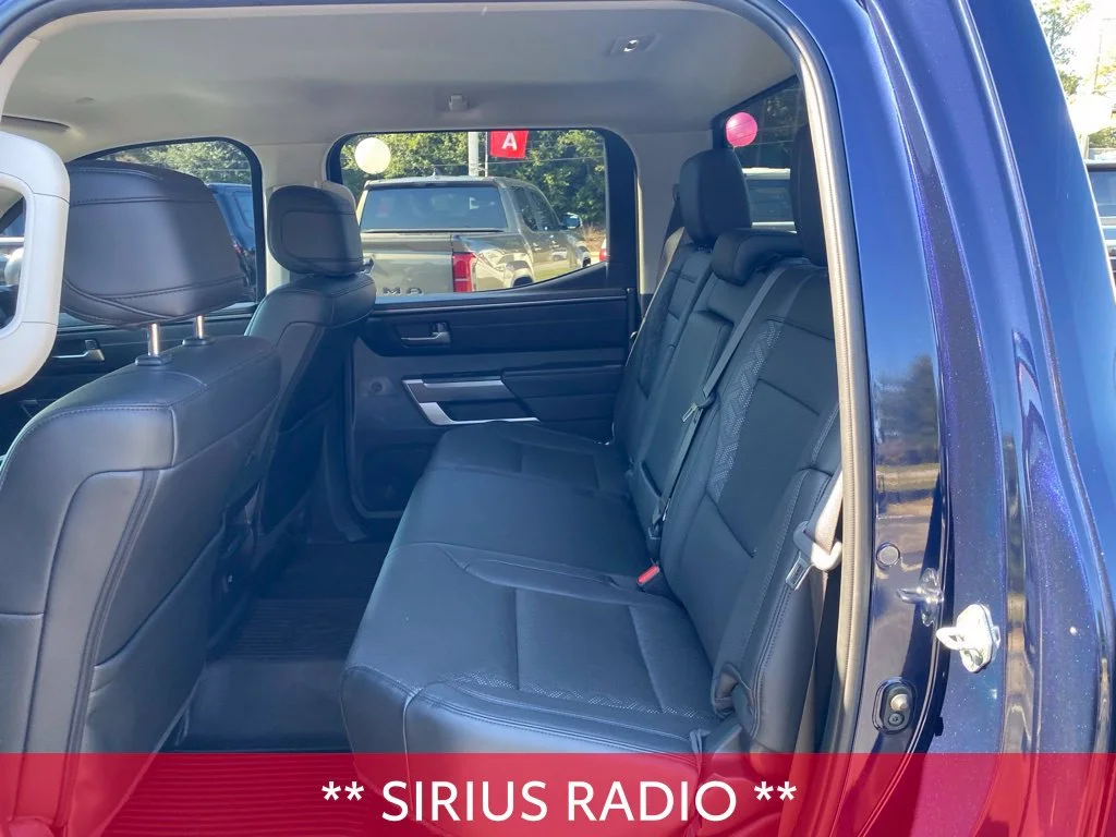 Used 2022  Toyota SR5 image 6