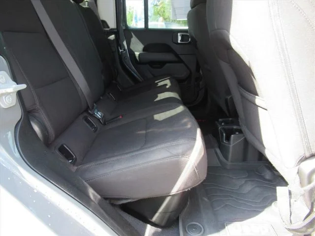 Used 2023 Gray Jeep Overland image 31