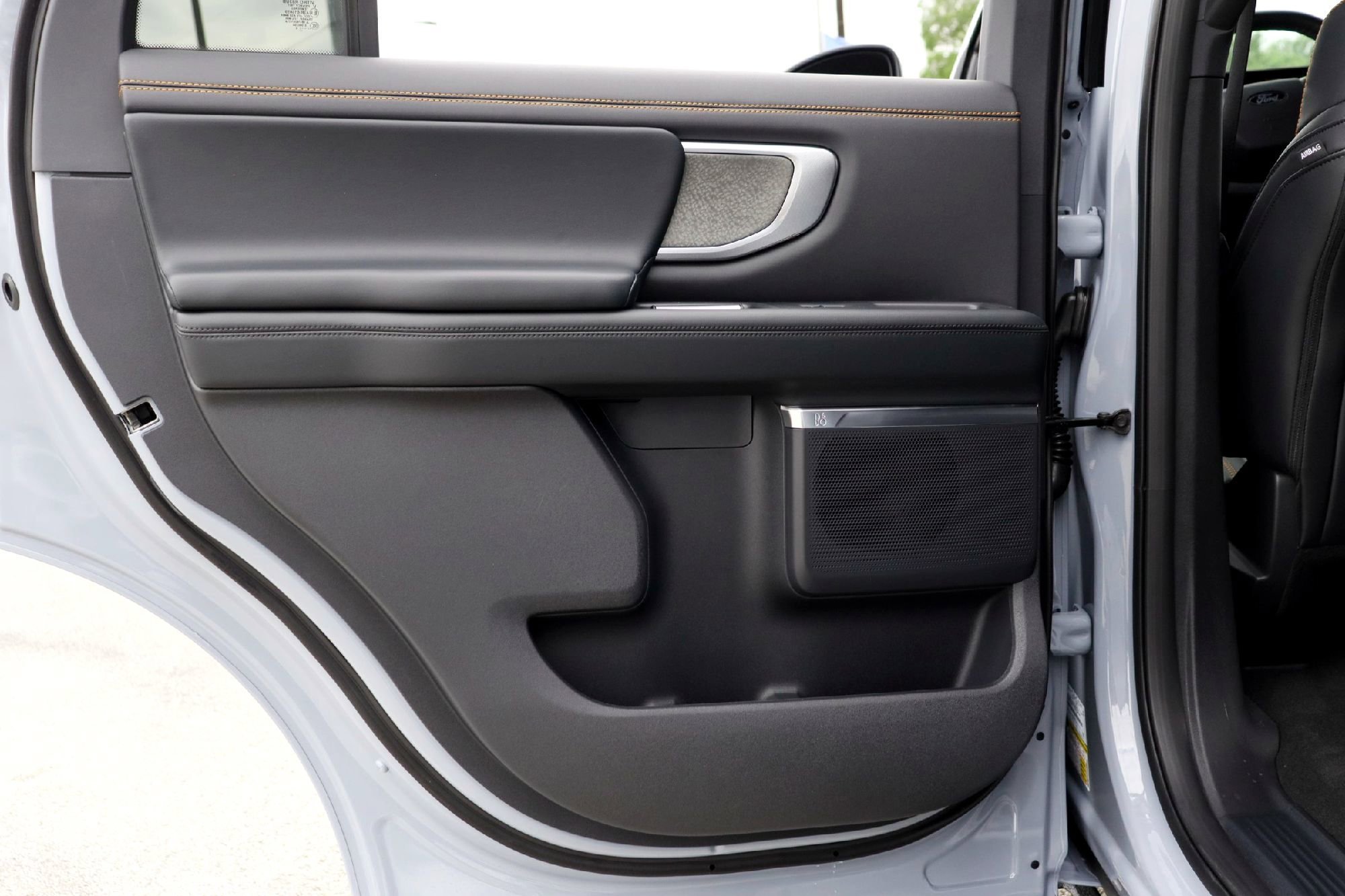 New 2026 Glacier Gray Metallic Tri-Coat Ford Tremor image 20