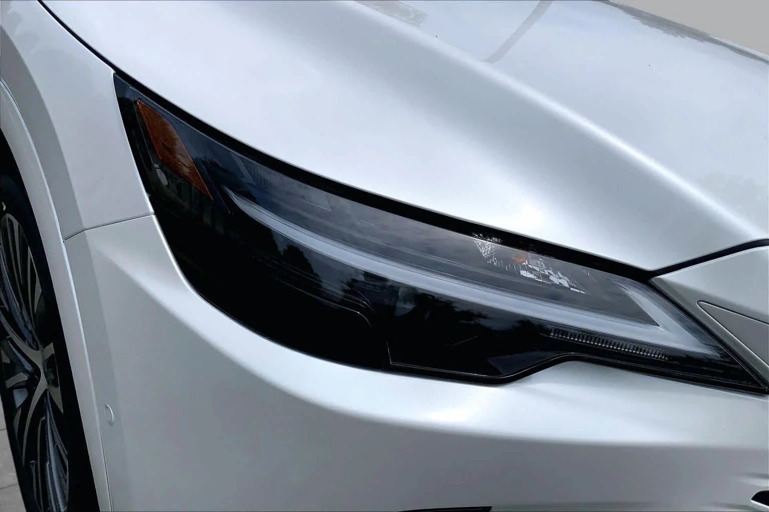 New 2026 Eminent White Pearl Lexus PREMIUM PLUS image 13