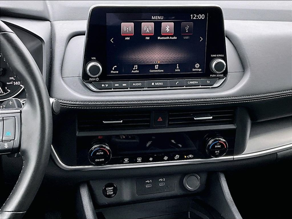 Used 2025 Gray Nissan SV image 18