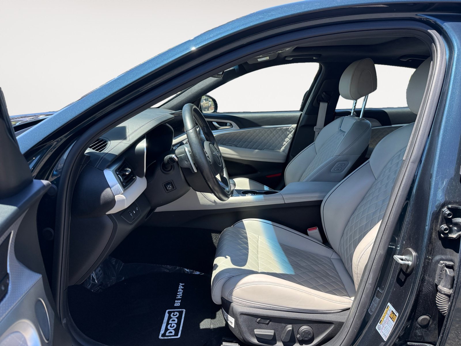 Used 2023 Blue Genesis 3.3T image 10