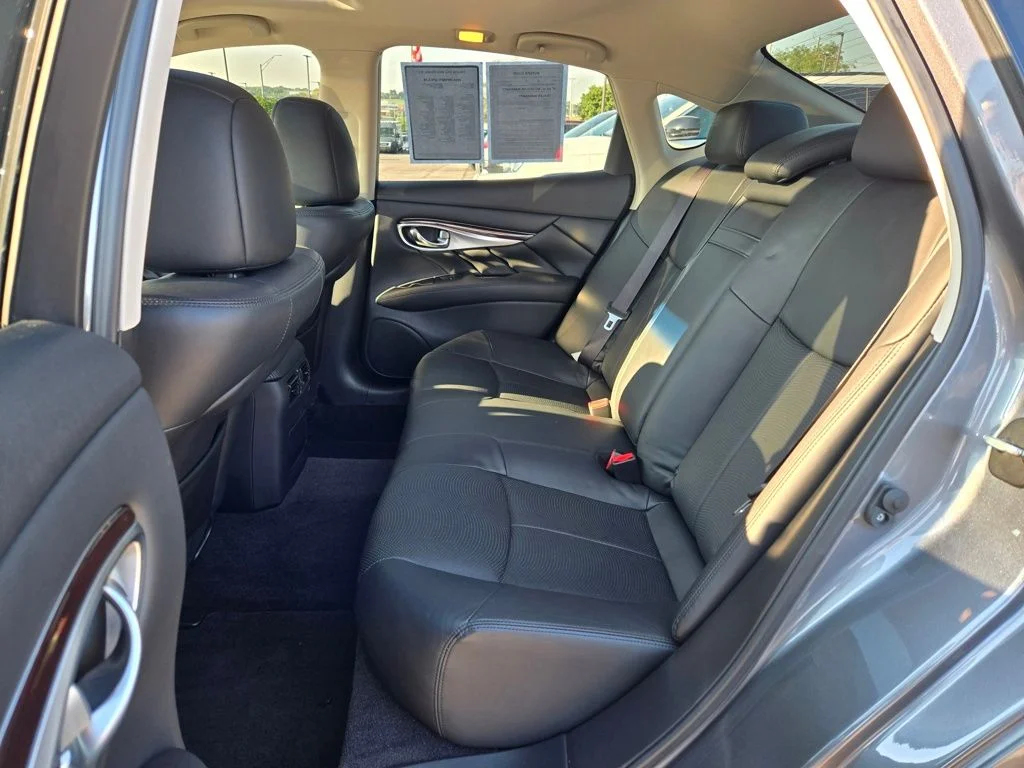 Used 2016 Gray INFINITI 3.7X image 26