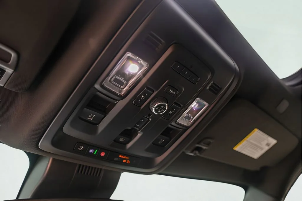 Used 2023 Sterling Metallic GMC Denali image 25