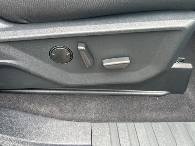 New 2026 Silver Ford XLT image 13